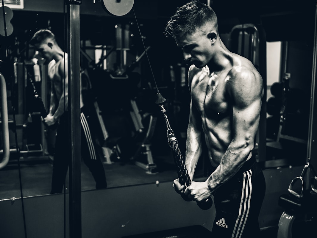 Ernährungsplanung und Trainingsstrategien für Männer